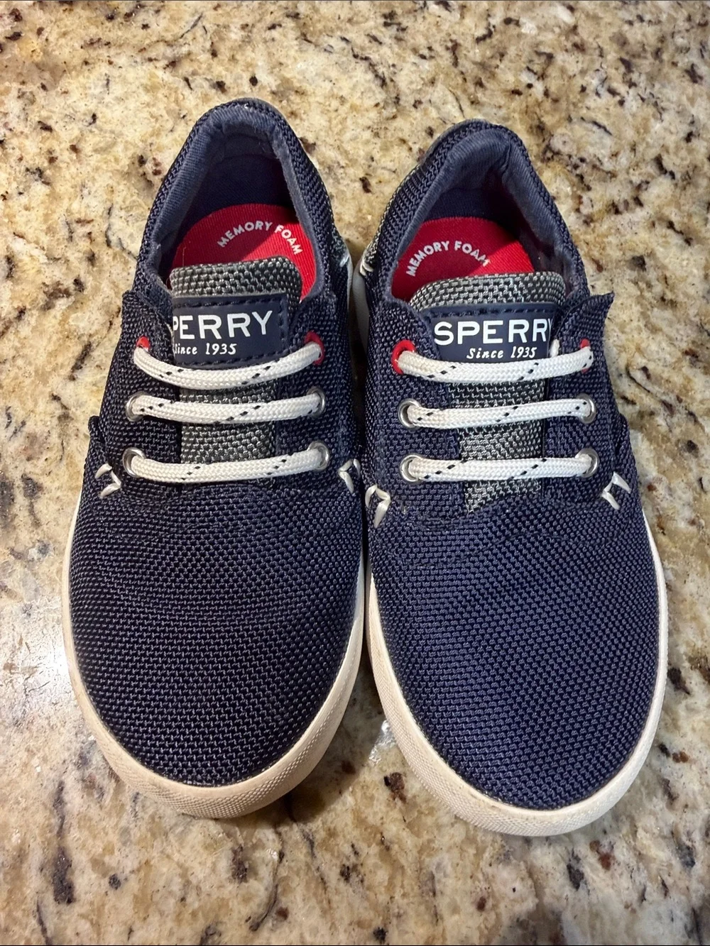 Sperry casual low
